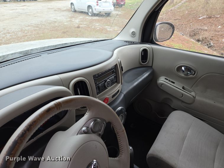 image for item EQ6866 2009 Nissan  Cube  SUV