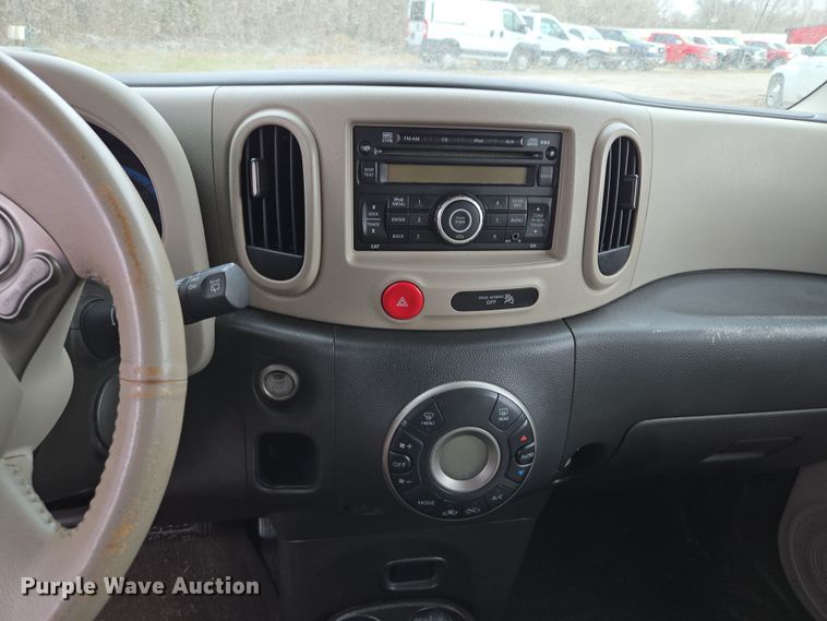 image for item EQ6866 2009 Nissan  Cube  SUV