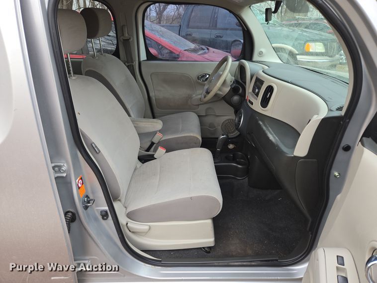 image for item EQ6866 2009 Nissan  Cube  SUV