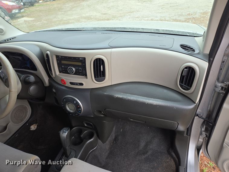 image for item EQ6866 2009 Nissan  Cube  SUV