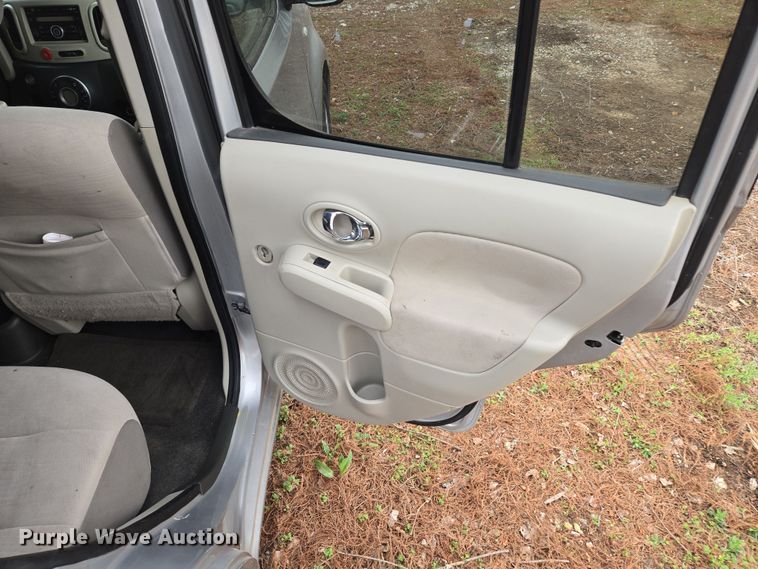 image for item EQ6866 2009 Nissan  Cube  SUV