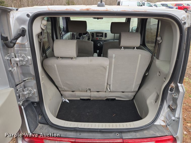 image for item EQ6866 2009 Nissan  Cube  SUV