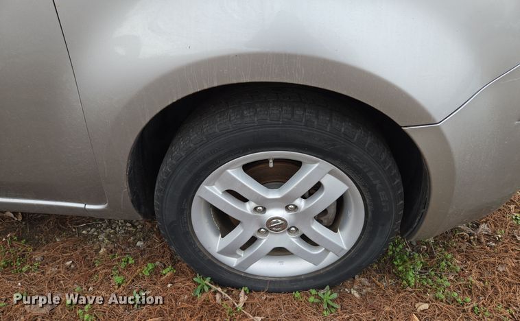 image for item EQ6866 2009 Nissan  Cube  SUV