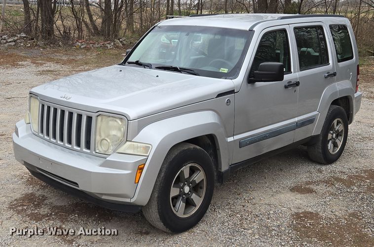 image for item EQ6869 2008 Jeep  Liberty SUV