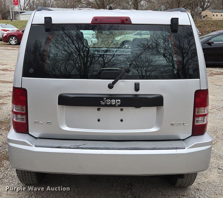 image for item EQ6869 2008 Jeep  Liberty SUV