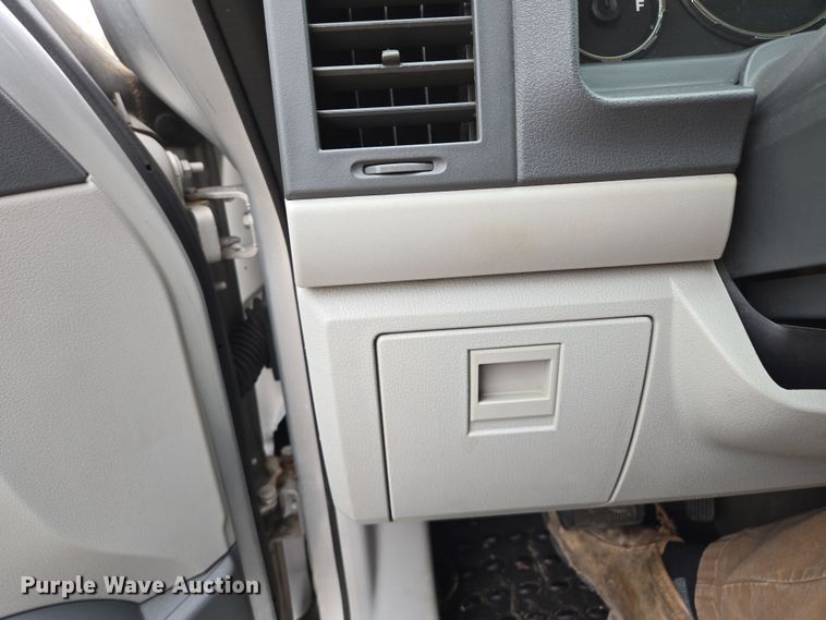 image for item EQ6869 2008 Jeep  Liberty SUV