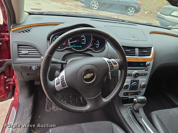 image for item EQ6870 2010 Chevrolet Malibu LT 