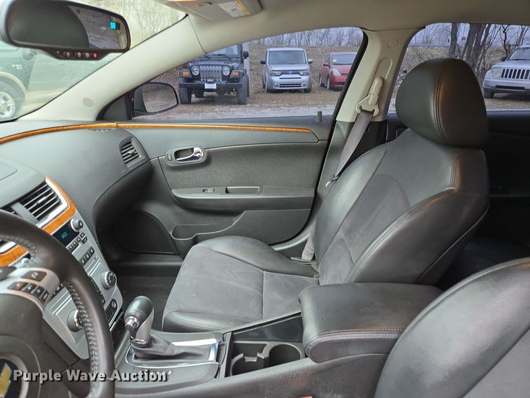 image for item EQ6870 2010 Chevrolet Malibu LT 