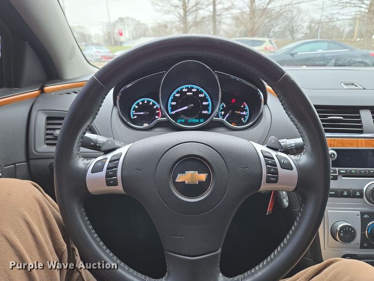 image for item EQ6870 2010 Chevrolet Malibu LT 