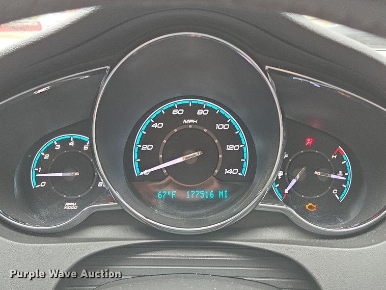 image for item EQ6870 2010 Chevrolet Malibu LT 