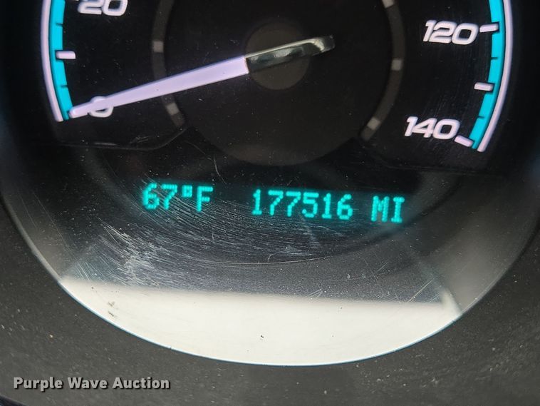 image for item EQ6870 2010 Chevrolet Malibu LT 