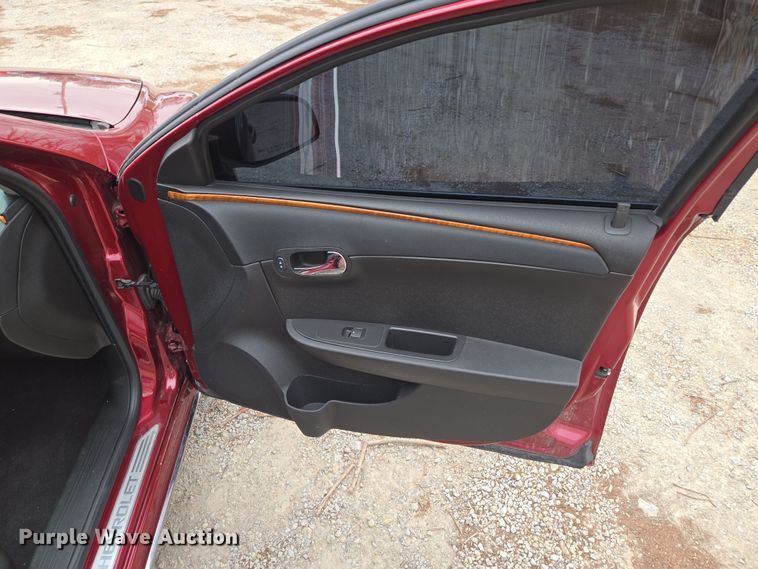 image for item EQ6870 2010 Chevrolet Malibu LT 