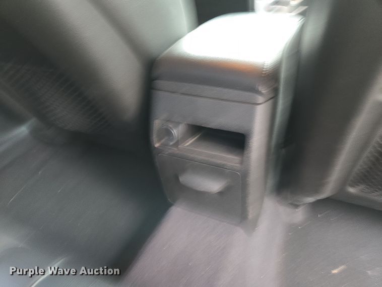 image for item EQ6870 2010 Chevrolet Malibu LT 