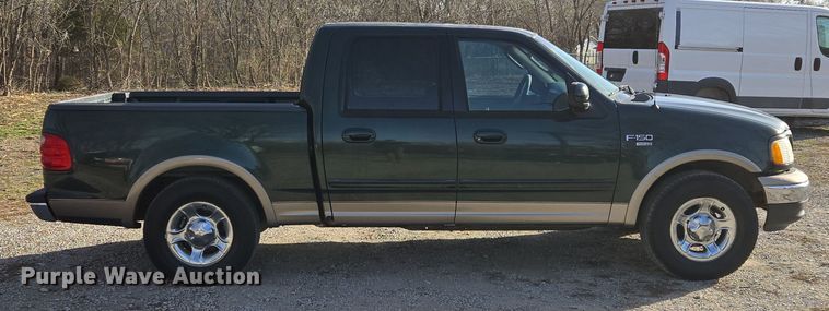 image for item EQ6871 2002 Ford F150 SuperCrew pickup truck