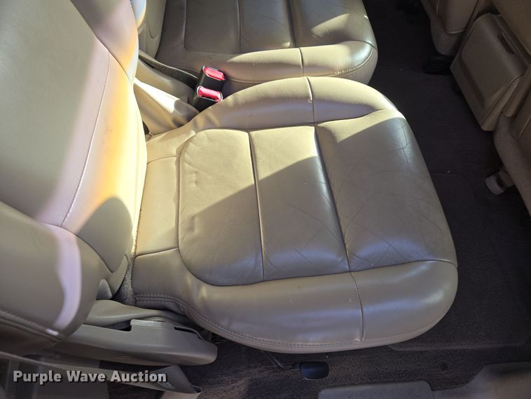 image for item EQ6871 2002 Ford F150 SuperCrew pickup truck