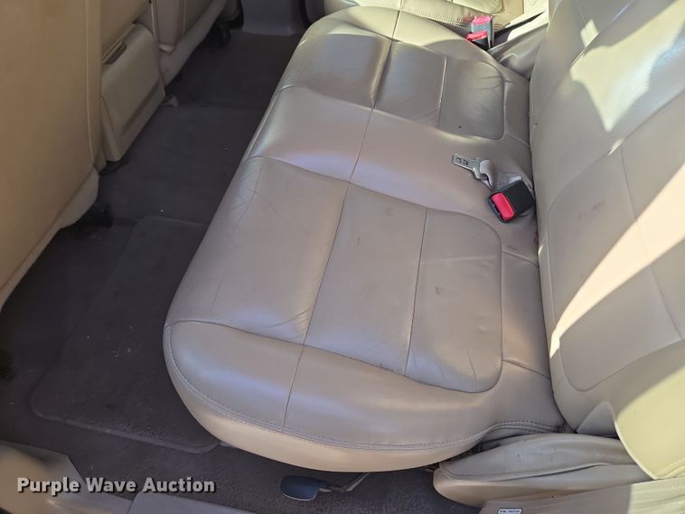 image for item EQ6871 2002 Ford F150 SuperCrew pickup truck