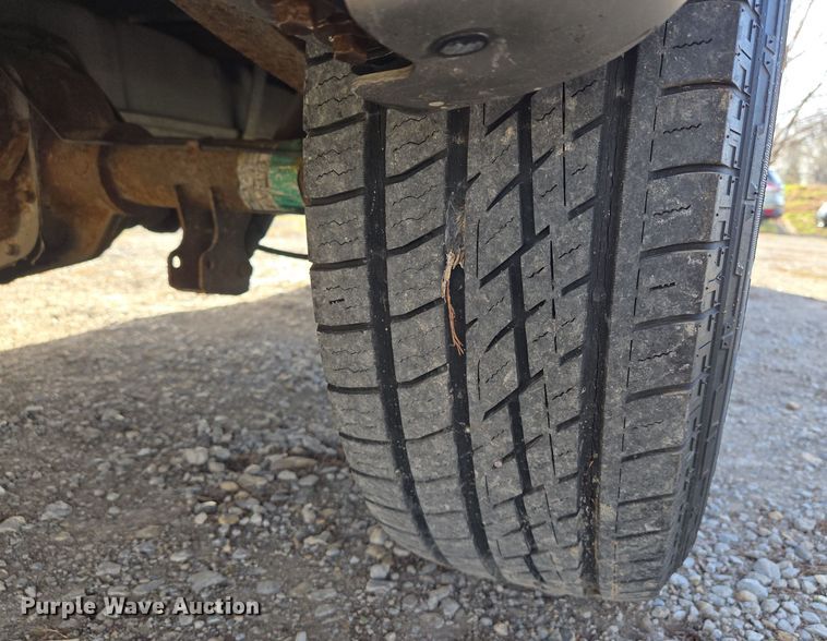 image for item EQ6871 2002 Ford F150 SuperCrew pickup truck