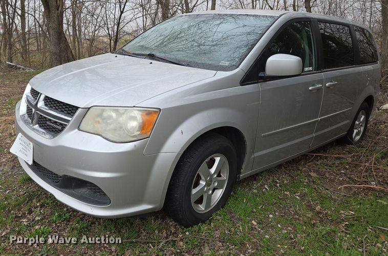 image for item EQ6873 2011 Dodge  Grand Caravan SUV