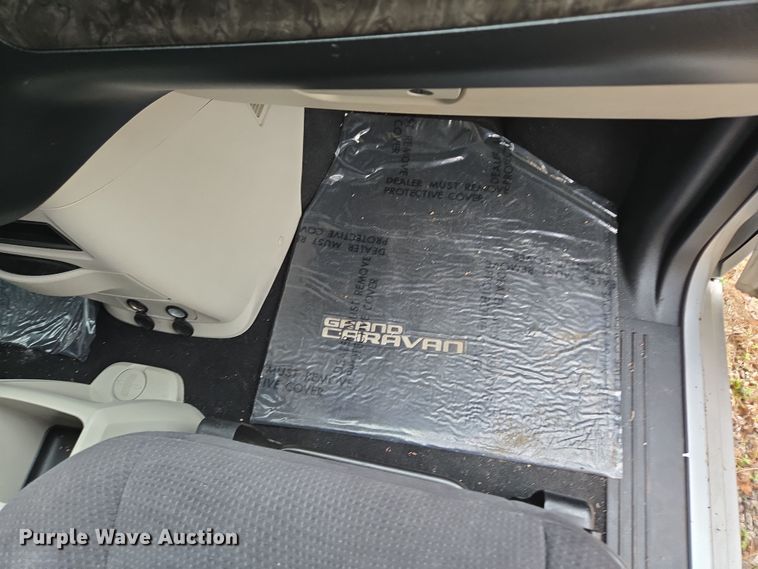 image for item EQ6873 2011 Dodge  Grand Caravan SUV