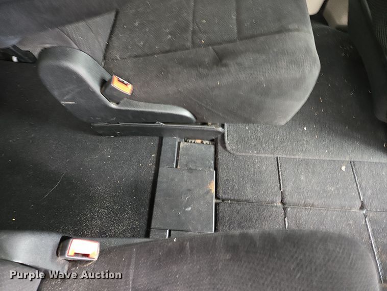 image for item EQ6873 2011 Dodge  Grand Caravan SUV