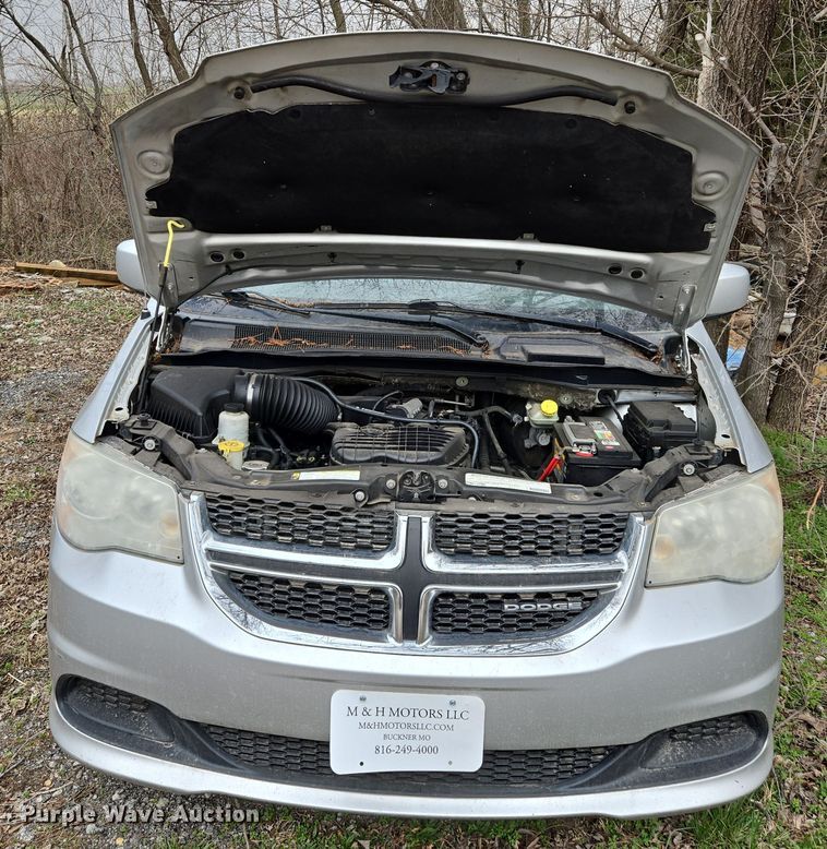 image for item EQ6873 2011 Dodge  Grand Caravan SUV