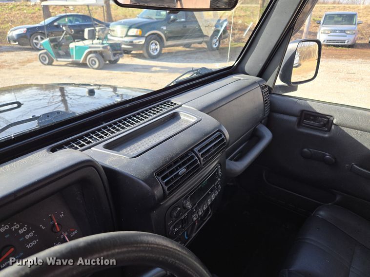 image for item EQ6874 2003 Jeep  Wrangler  SUV