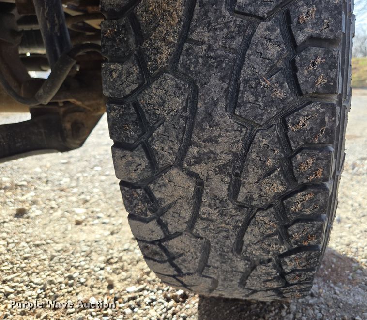 image for item EQ6874 2003 Jeep  Wrangler  SUV