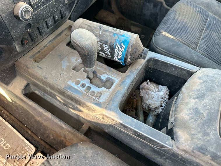 image for item ER8744 2012 Nissan Titan Crew Cab pickup truck