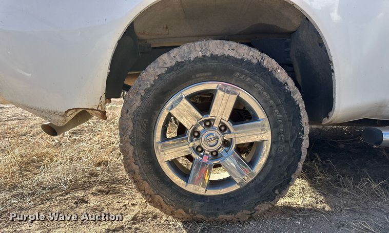 image for item ER8744 2012 Nissan Titan Crew Cab pickup truck