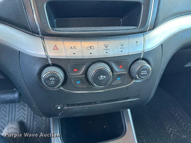 image for item ER8841 2014 Dodge Journey SUV