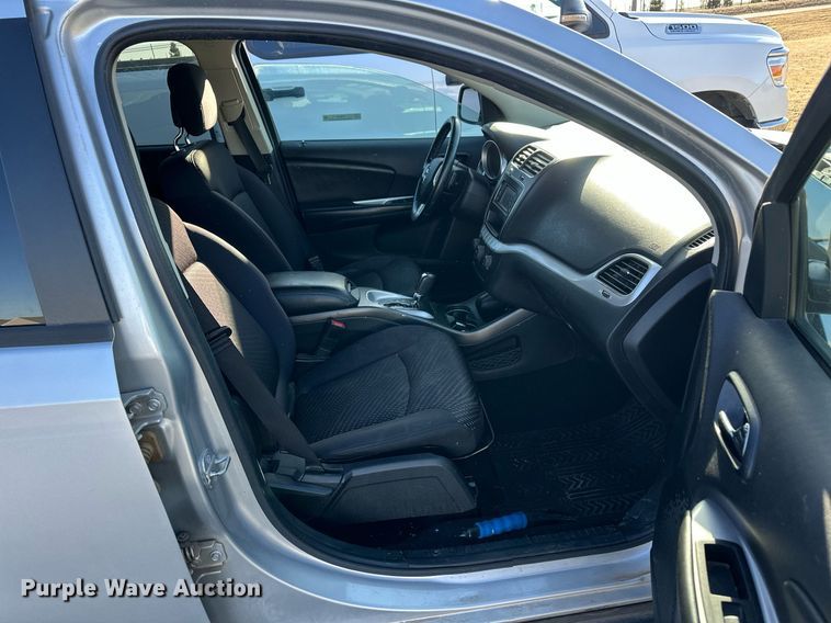 image for item ER8841 2014 Dodge Journey SUV