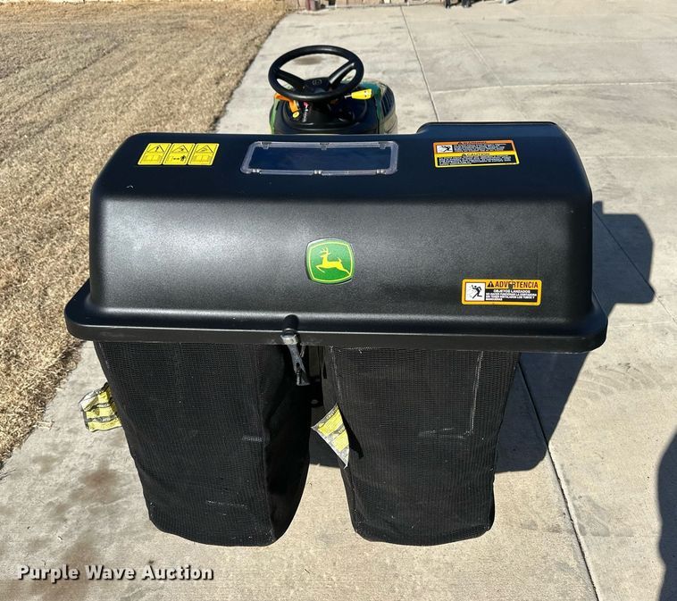 image for item ER8845 John Deere E110 lawn mower