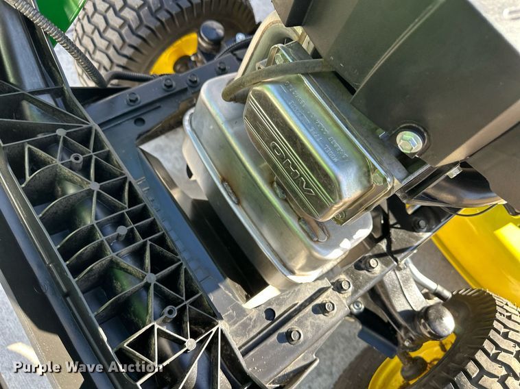 image for item ER8845 John Deere E110 lawn mower