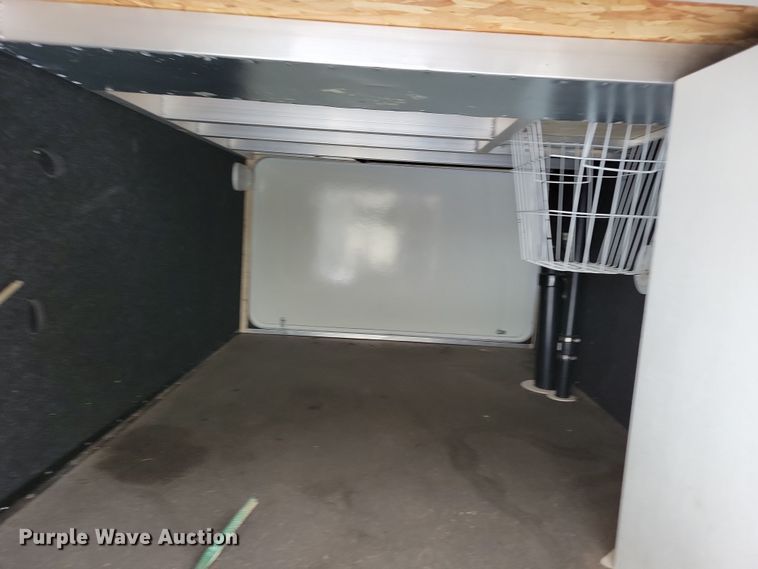 image for item NB9878 2010 Keystone Montana camper