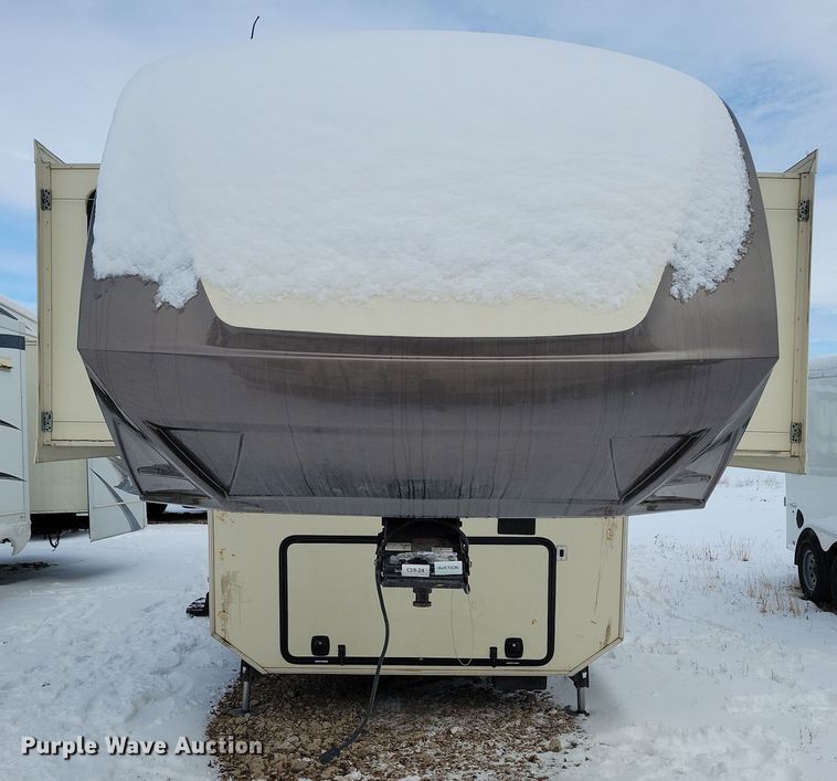 image for item NB9879 2016 Forest River Blue Ridge camper