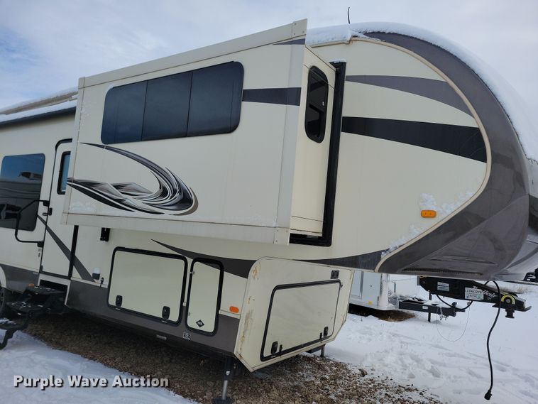 image for item NB9879 2016 Forest River Blue Ridge camper