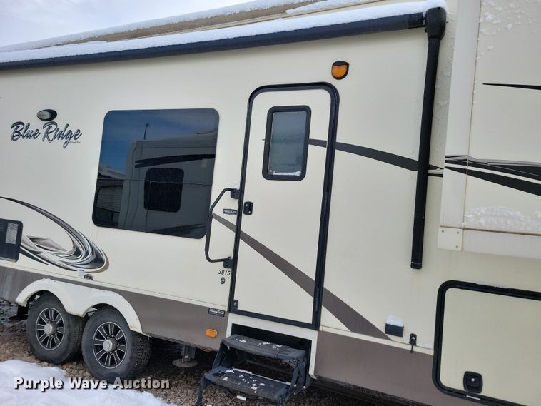 image for item NB9879 2016 Forest River Blue Ridge camper