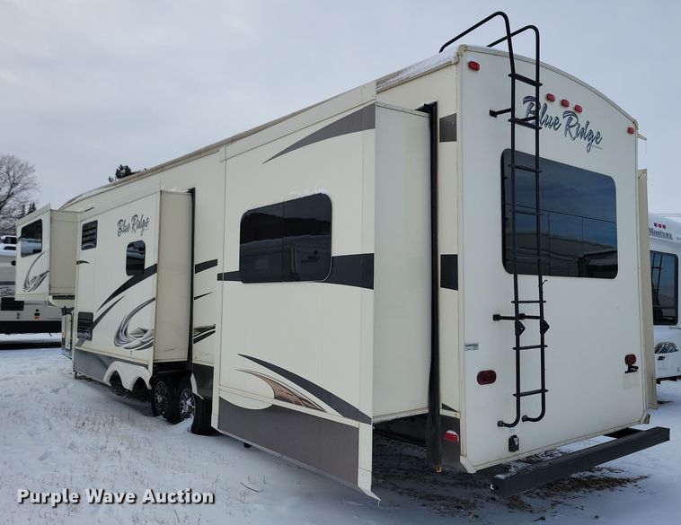 image for item NB9879 2016 Forest River Blue Ridge camper