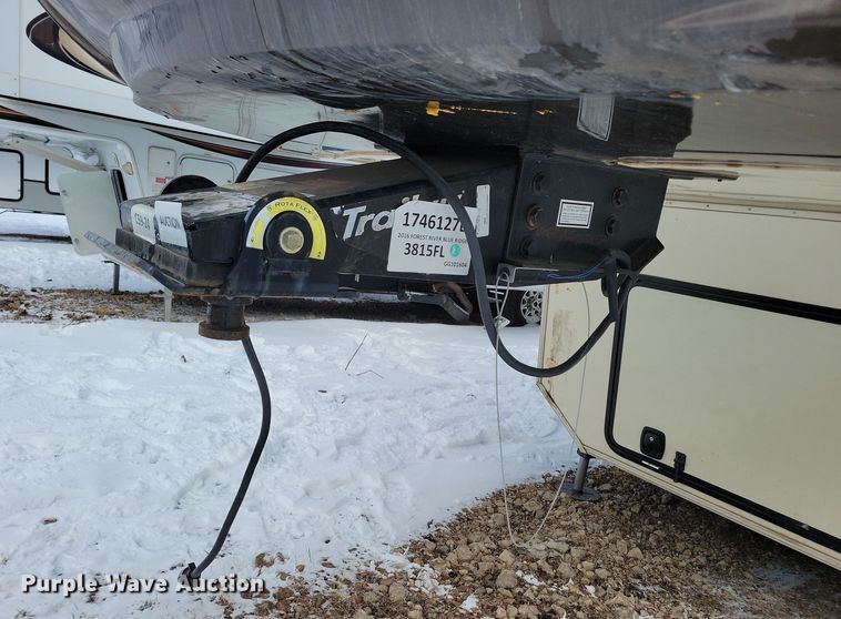 image for item NB9879 2016 Forest River Blue Ridge camper