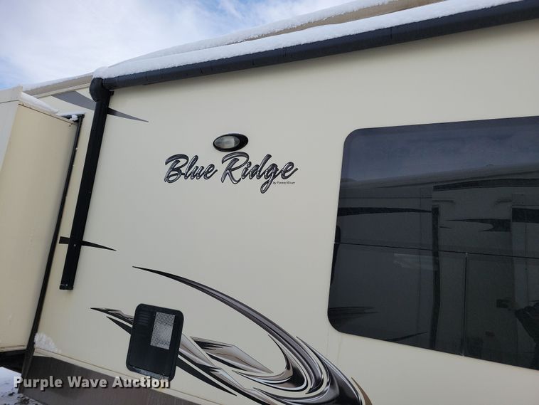 image for item NB9879 2016 Forest River Blue Ridge camper