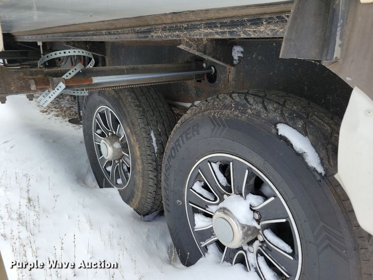 image for item NB9879 2016 Forest River Blue Ridge camper