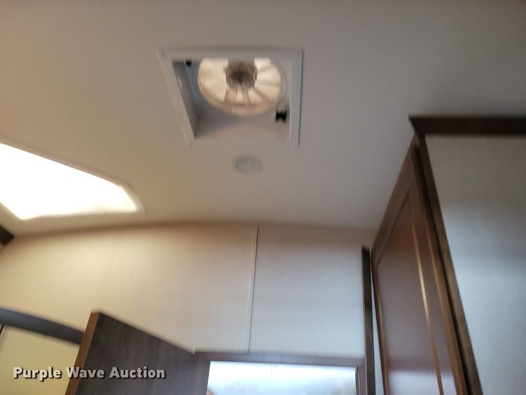 image for item NB9879 2016 Forest River Blue Ridge camper