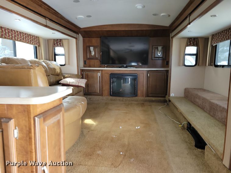 image for item NB9879 2016 Forest River Blue Ridge camper