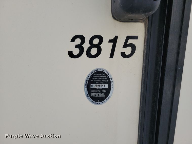 image for item NB9879 2016 Forest River Blue Ridge camper