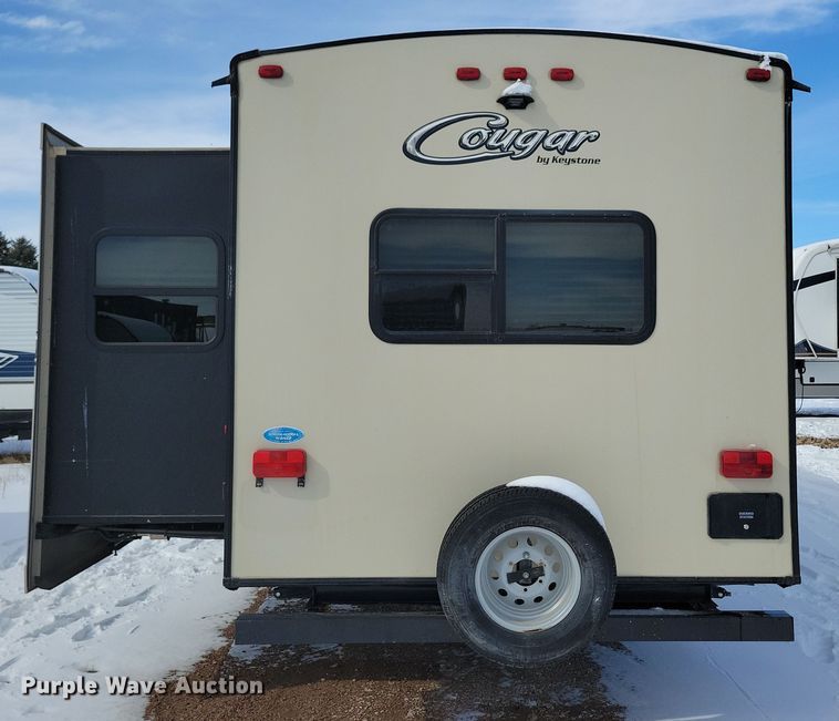 image for item NB9880 2017 Keystone Cougar camper