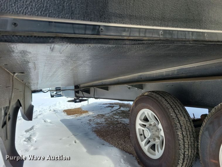 image for item NB9880 2017 Keystone Cougar camper