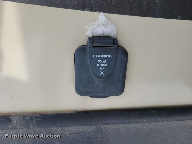 image for item NB9880 2017 Keystone Cougar camper