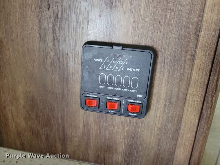 image for item NB9880 2017 Keystone Cougar camper