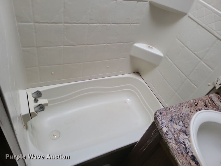 image for item NB9880 2017 Keystone Cougar camper