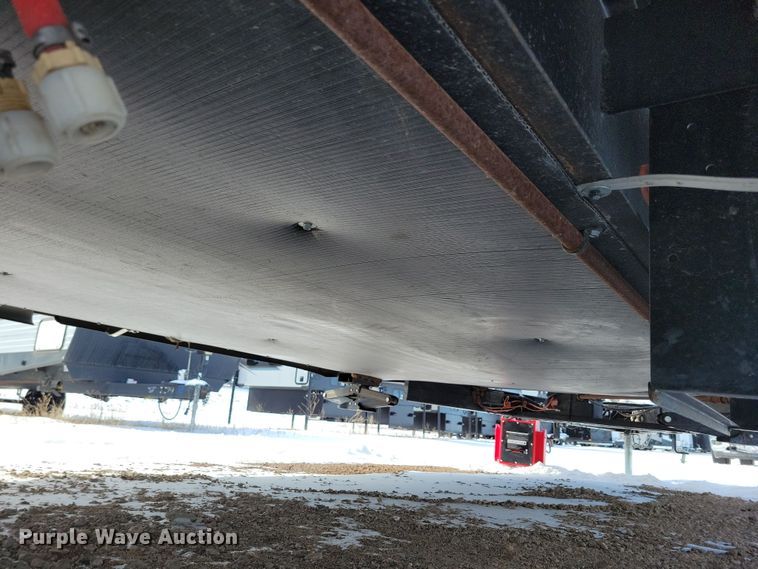 image for item NB9880 2017 Keystone Cougar camper